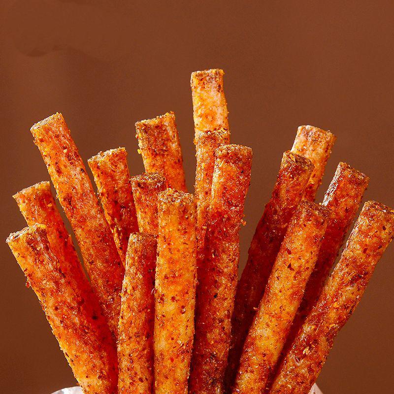 YUM Stik pedas  Keripik Kentang Pedas bentukpanjang Makanan ringan lezat Halal COD