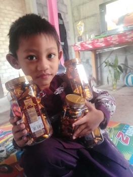 Product Review of Dking coklat almond isi 4 toples ( COD )  kacang almond utuh lapis coklat from h**l 0