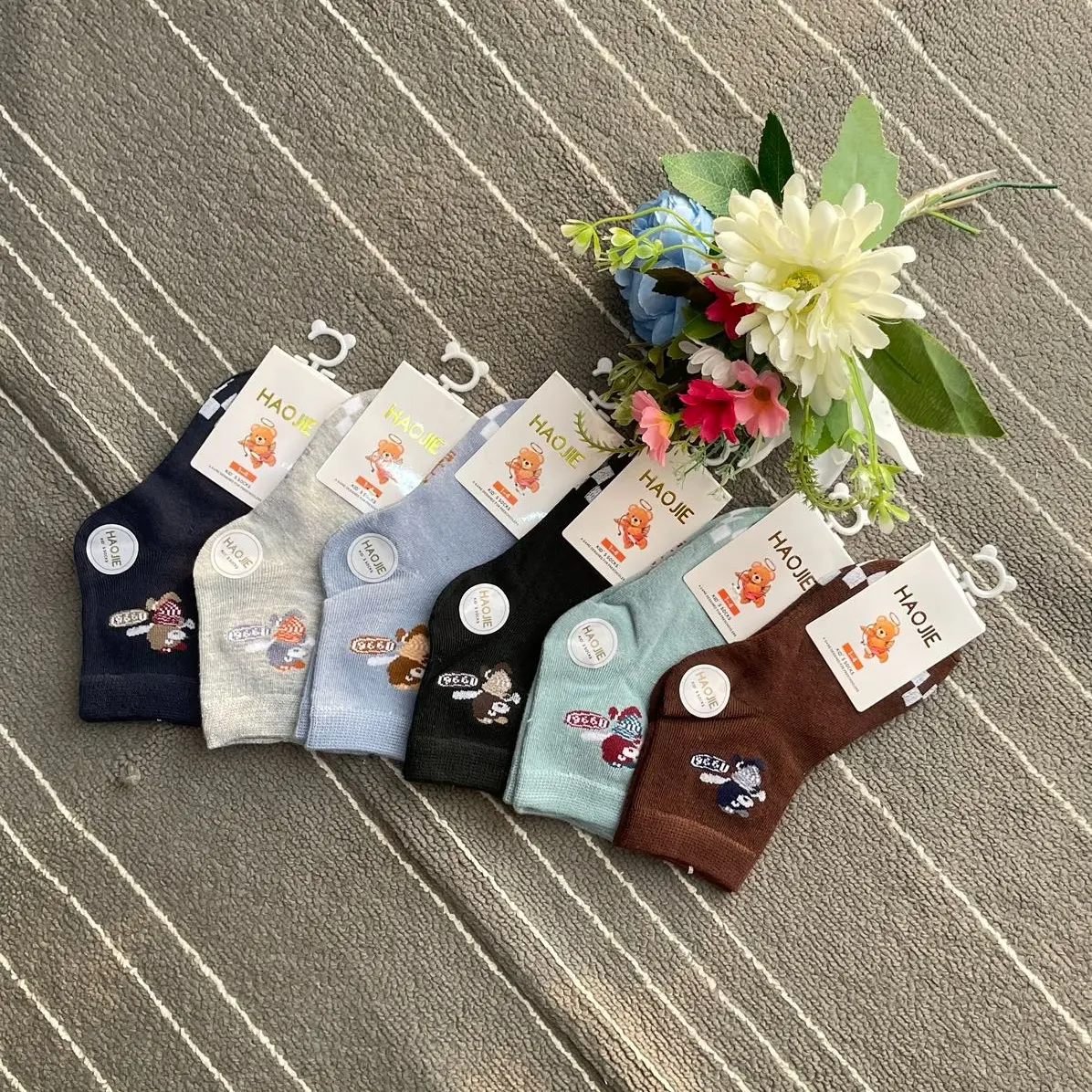 Kaos kaki anak super lucu dan gemesin