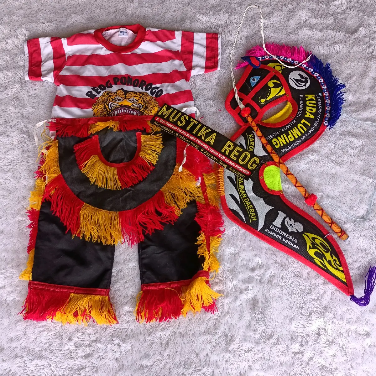 BAJU REOG. BAJU REOG ANAK. BAJU JARANAN. BAJU JARANAN ANAK. BAJU KEPANG ANAK. KUDA KEPANG. KUDA LUMPING