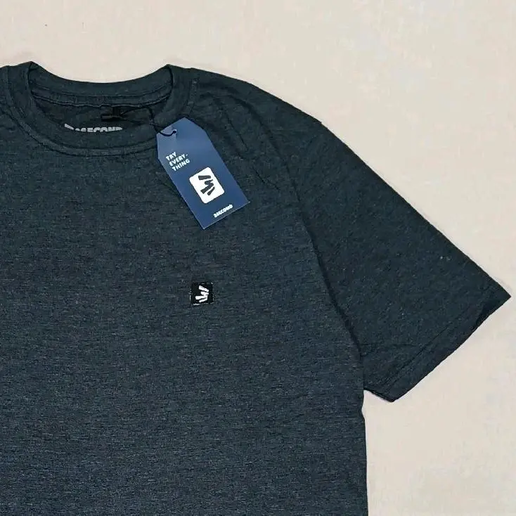 Kaos Distro Pria P070 Navy Best Seller Logo Bordir Free Stiker Katun Santai T-Shirt Combed Baju Simple High Panjang Nyaman Pendek Hitam 1