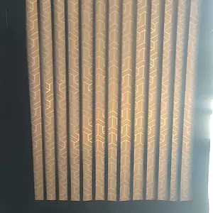 Fiber Penutup Pagar Plastik Motif Geometri Ukuran 1x1 Meter