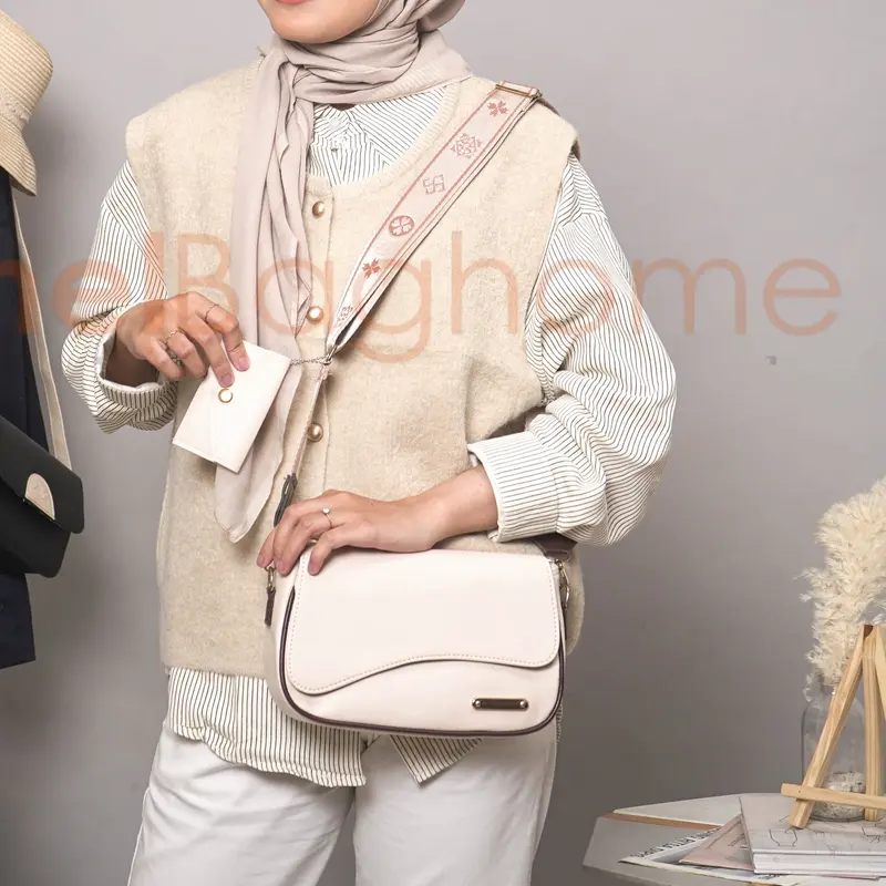 Tas Wanita YUKARI Tas Selempang Wanita Slingbag Tali Anti Pegal Polet Serut Motif Gelombang Ala Korea 0