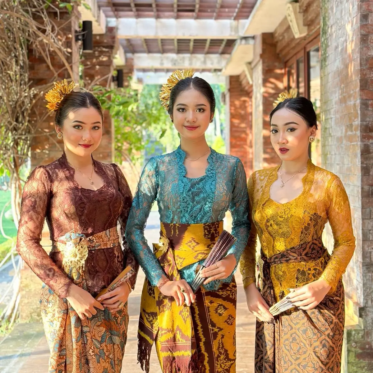 Kebaya brokat cantily Metalic Copper