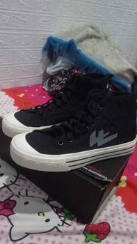 Product Review of Sepatu Sneakers Aeko Newtwoyers Blackwhite High Klasics Reflective from s**i g**n 1