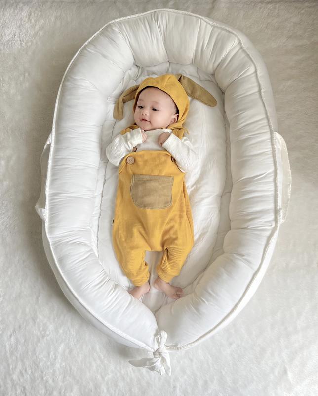 Mioubaby Overall Pocket Top Turtleneck Broken White / overall bayi / jumper bayi / jumpsuit bayi / playsuit bayi / romper anak / hadiah lahiran / baju anak perempuan / baju anak / waffle knit / baju anak / jumper anak / jumper bayi / jumpsuit bayi Newborn 6