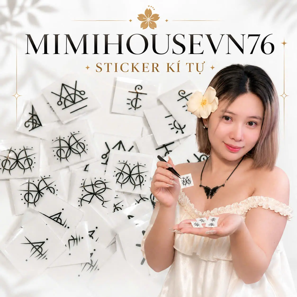 HÌNH DÁN STICKER HOẠ TIẾT KÝ TỰ TRẮNG ĐEN MIMIHOUSEVN