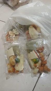 Product Review of 7 BUNGKUS BASO ACI AYAM SUWIR PAKET HEMAT Instan Food from m**h k**u 0