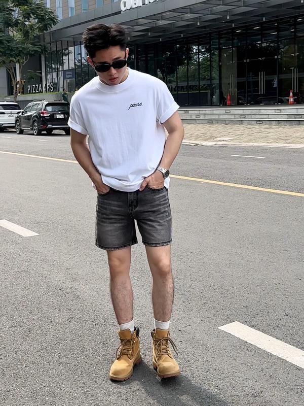 Quần Short Jean Nam JD443 Xám Bạc Mạnh Mẽ Nam Tính – Form Trên Gối Chi Tiết Thêu Ấn Tượng Phong Cách Street Wall Cá Tính – DIN VIETNAM