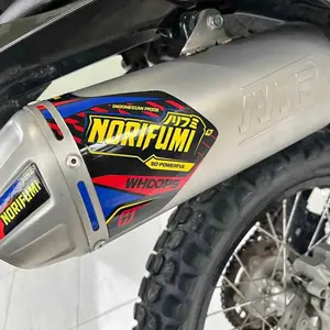 Corner Co Semir Ban & Pengkilap Body Jumbo 1000ml Formula Silicon Wax Ekonomis Melindungi Body & Ban Kandungan Silikon Murni Merawat Kelenturan Karet Ban Cairan Kental Gel Putih Susu Car