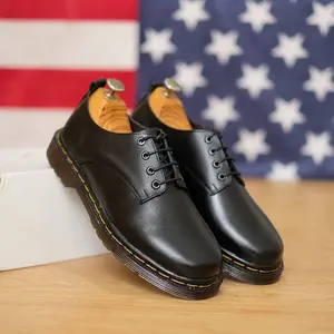 Almairah SEPATU Docmart Low Work Boots Pria Wanita Classic 3 hole / lubang / Pendek - Kulit Shoes Kasual