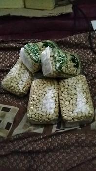 Product Review of 5 bungkus Kacang Kupas Asli Tuban 250g x 5 Bungkus - Total Berat 1,250g - Goreng, Food, Mete, Kering, Snack, Cemilan Bawang Makanan Camilan Mede from D**i s** 2