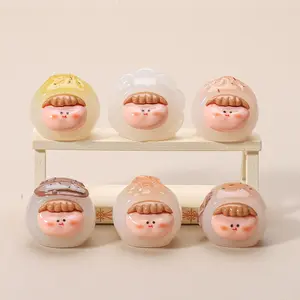 Mainan resin DIY- Mini pao 6 jenis random- GLOW IN THE DARK-mainan lucu gantungan kunci dan Bor sesuai kreativitas sendiri