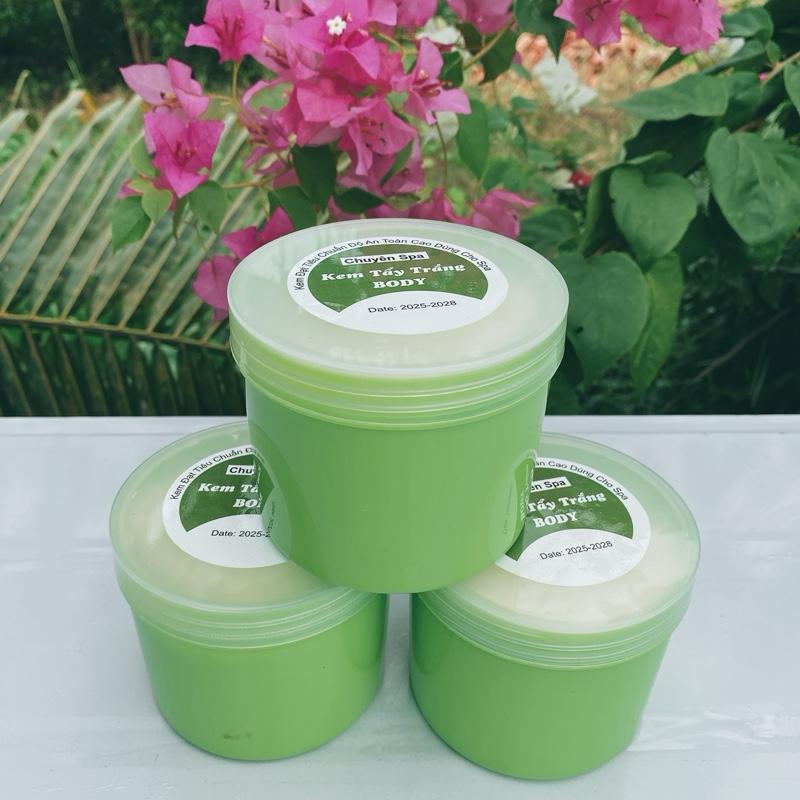  3Hủ Kem Tẩy Trắng Body  hủ 500g Làm Đẹp Da 