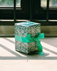 Gambar Capricorn Design Kertas Kado Batik Klasik | Wrapping Paper Batik Dusty Rose Vintage Premium & Elegant – GWKB 041 - 1 PCS dari Capricorn Design Kota Tangerang Selatan 4 Tokopedia