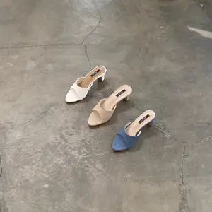 ISLA HEELS — basic heels.