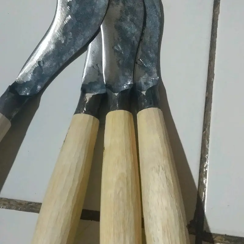 Alat Alat Pertanian Perkebunan Babat  Rumput Dari Baja Sepuh 3