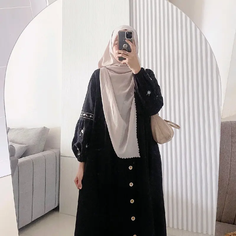 Tyara dress by Latasha Outfit 1