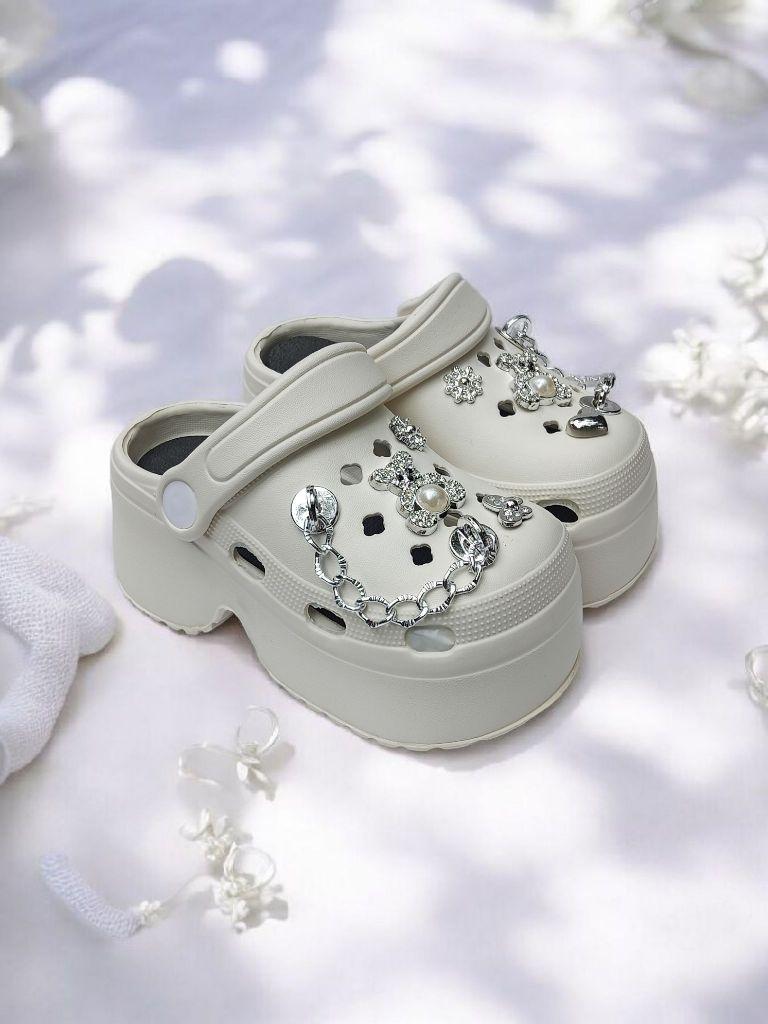 Baim Fuji Sandal Anak Perempuan Baim Fuji Karet Eva Ringan NonSlip Fashion Warna Ungu Ukuran 25-35 Cocok Indoor Outdoor Kaki Sepatu Baim Fuji Sandal Anak Perempuan Baim Fuji Karet Eva Ringan NonSlip Fashion Warna Ungu Ukuran 25-35 Cocok Indoor Outdoor Kaki Sepatu