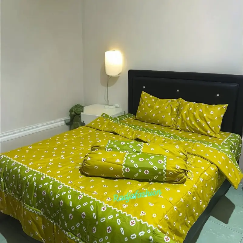 BEDCOVER MOTIF BATIK (SELIMUT SAJA) Lembut Katun deperse 2