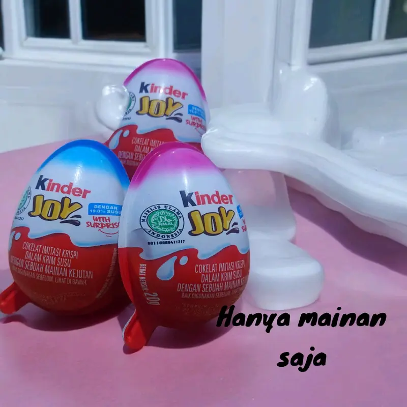 Kinder joy mainan viral (HANYA MAINAN SAJA) bisa memilih warna mainan kesukaan anak2 anda.. Hadiah Toys 1