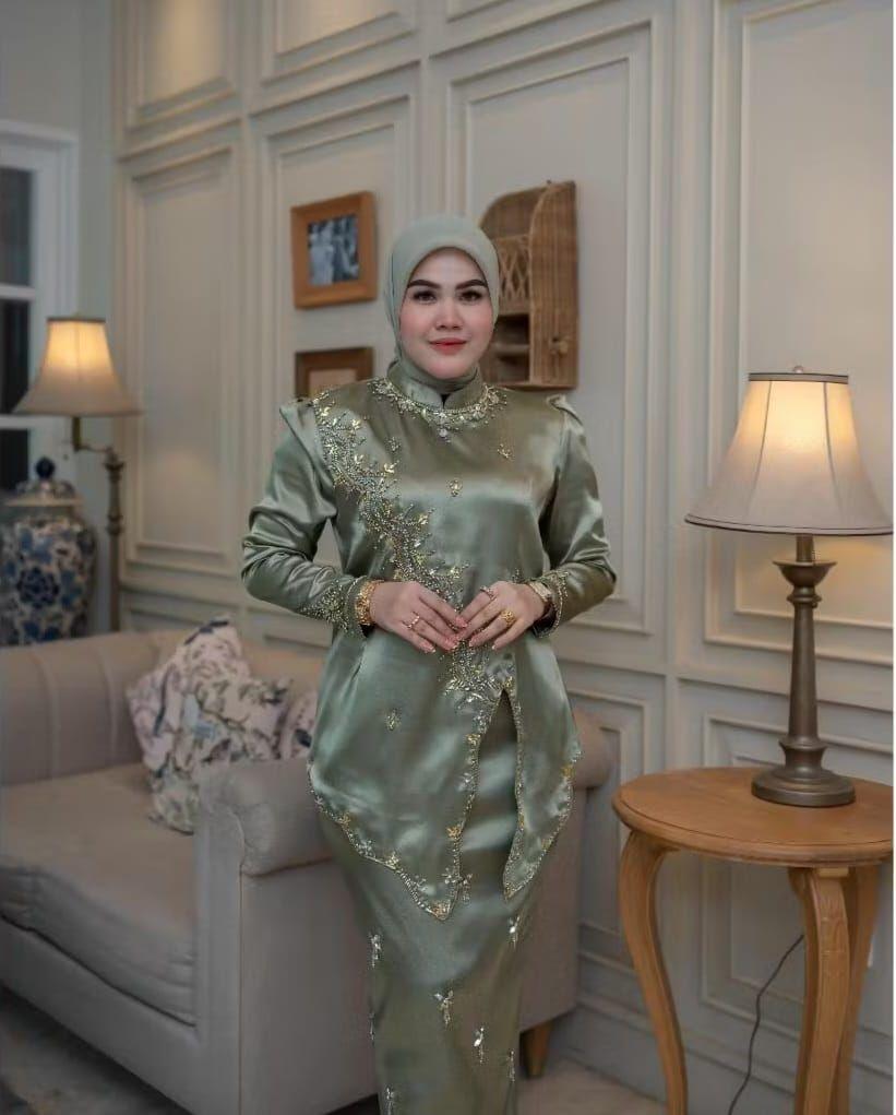 SET SERIES LEONI//SETELAN KEBAYA/PATET TERBARU/SETELAN KEBAYA MALAYSIA/KEBAYA WISUDA//KONDANGAN TERBARU Dress Payet Baju Pesta Panjang Remaja
