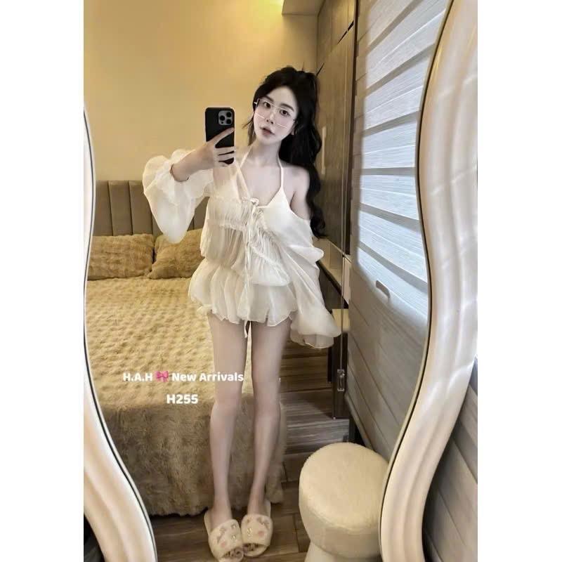 SET ÁO VOAN TƠ TRẮNG BO RÚT NHÚNG TD + BRA  2S + SHORT SIZE SM 2