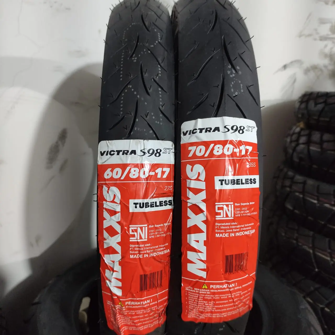 MAXXIS VICTRA 60/80-17 DAN 70/80-17 TUBELESS