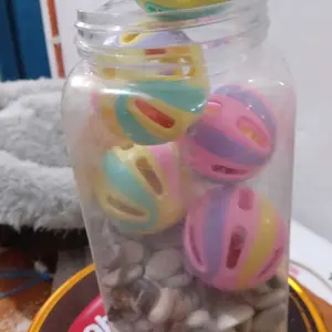 (Harga 1 Biji) Cat Bell Ball Mainan Hewan Peliharaan Kucing Anjing Bahan Plastik Termasuk Lonceng Bola Mainan Interaktif Kucing Lempar Tangkap