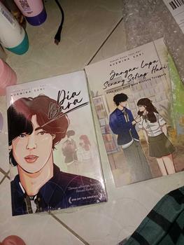 Product Review of Novel Karya Nur Wyna ( Novel Dia Angkasa, Novel Dia Aurora, Novel Dia Bara, Novel Dia Razi, Buku Angkasa Dream Book ) from O**🦋 2