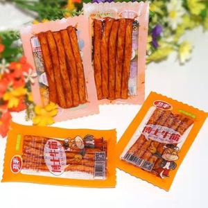 辣条（ラティャオ）スパイシーな中国のスナック。甘く、スパイシー、もちもち。湖南省発。 ベジタリアン向け「ビーフテンドン」風テクスチャー。 個別パック （味：スパイシー、マラ、甘辛）