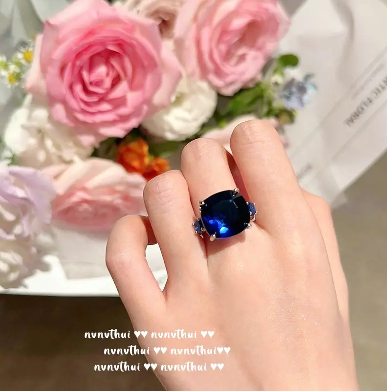 VJB-068 Safir Madagaskar, cincin zirkon karat besar, set anting dan kalung 3