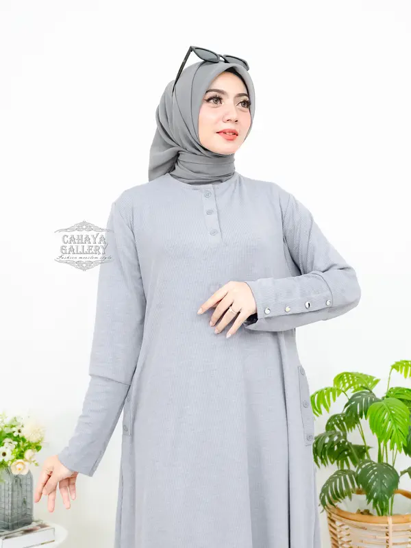 Cahaya Gallery  - Keyra Dress Batwing Button Knit Premium - Maxi Dress Kekinian Muslim Panjang Dewasa Wanita Kondangan Casual Hitam Gamis Pesta Remaja Mewah Lebaran 8