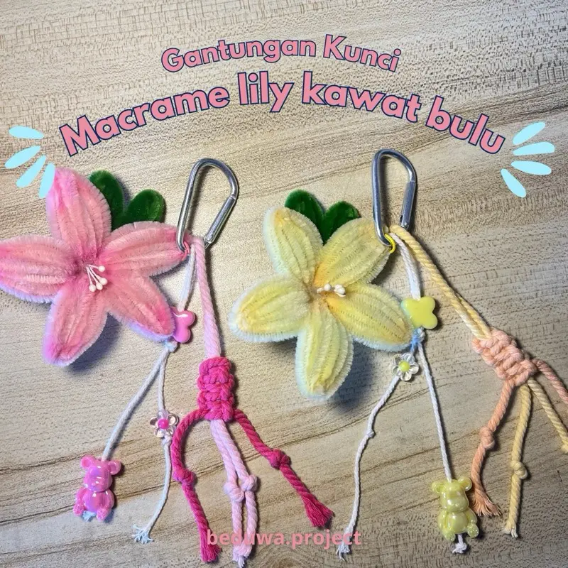 Keychain Macrame Bunga Lily Kawat Bulu |Gantungan Kunci Gantungan Tas 0