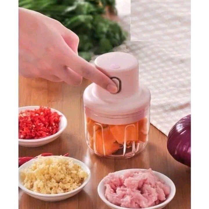 Máy Xay Đa Năng CAT - Cầm Tay Tiện Lợi Pin Sạc USB Công Suất 45W Dung Tích 250ml 3 Lưỡi Dao