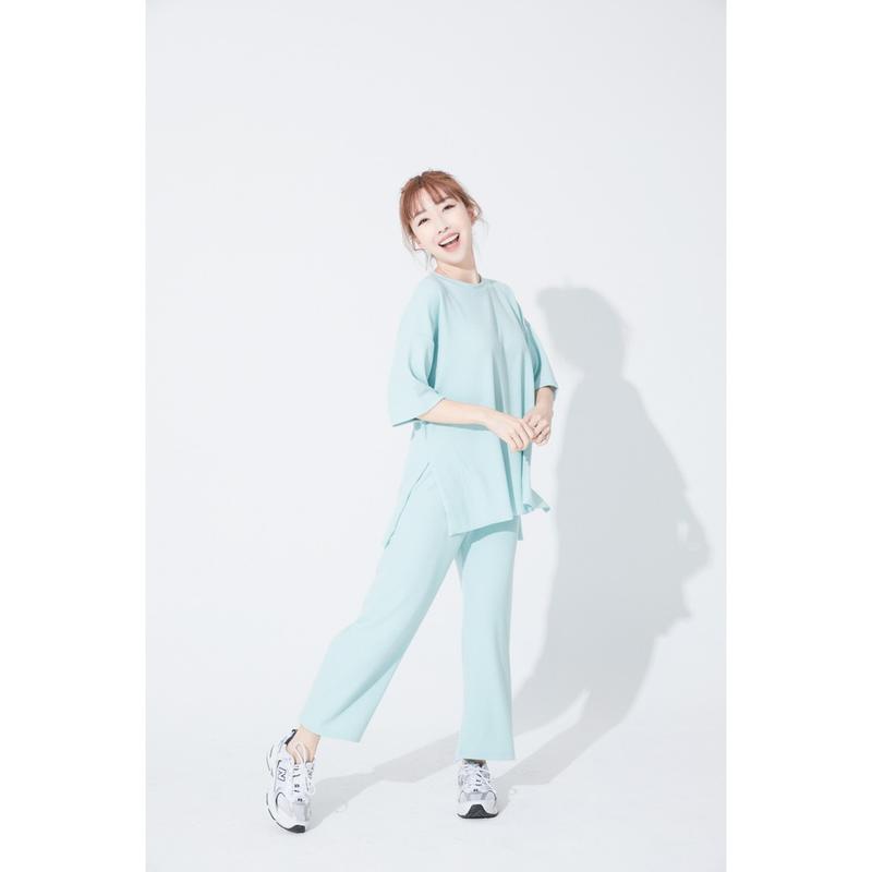 Product Introduction of [ATTRANGS] Soft Slit Point Set 1set Women 3