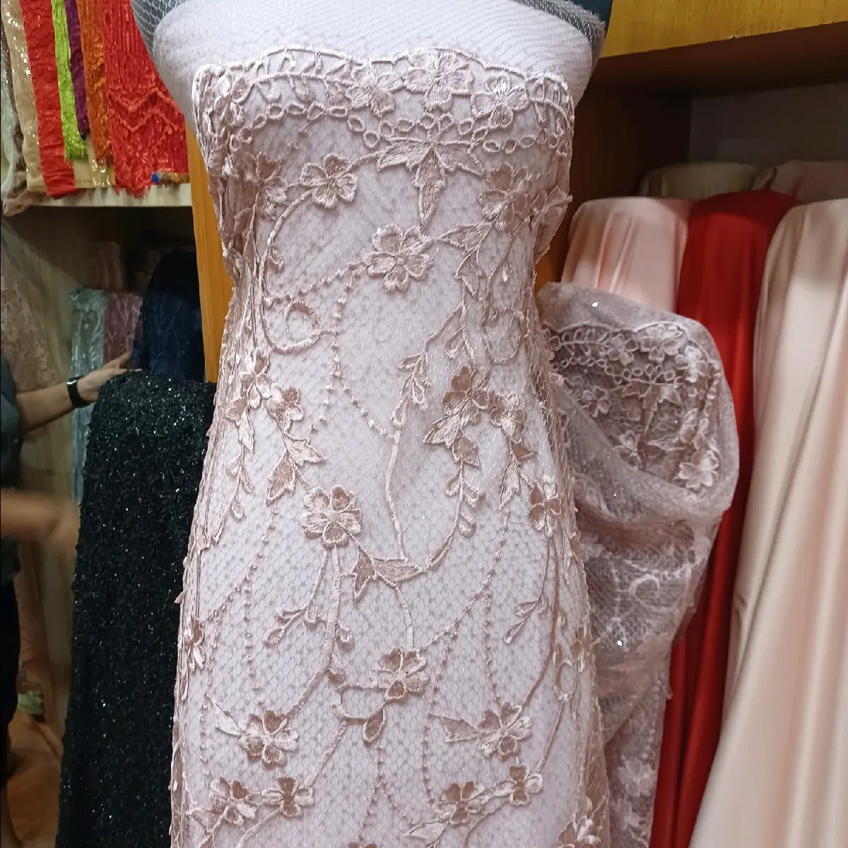 Tulle Spider Rantai Jalar sequin meteran