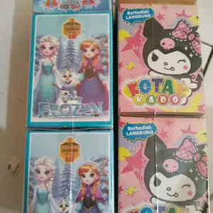 kado isi 25 berhadiah mainan dan uang tunai