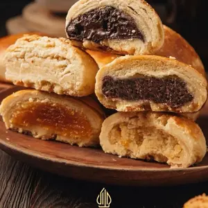 Pia Fuji Basah Kacang Putih 250gr (Cemilan keluarga cocok untuk anak dan dewasa ) Snack Food Palembang