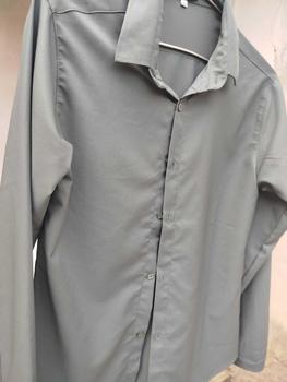 Product Review of Sơ Mi Lụa Màu Trơn Tay dài chất liệu lụa mềm mịn phom body Áo Menswear Trắng from V**h R** 3
