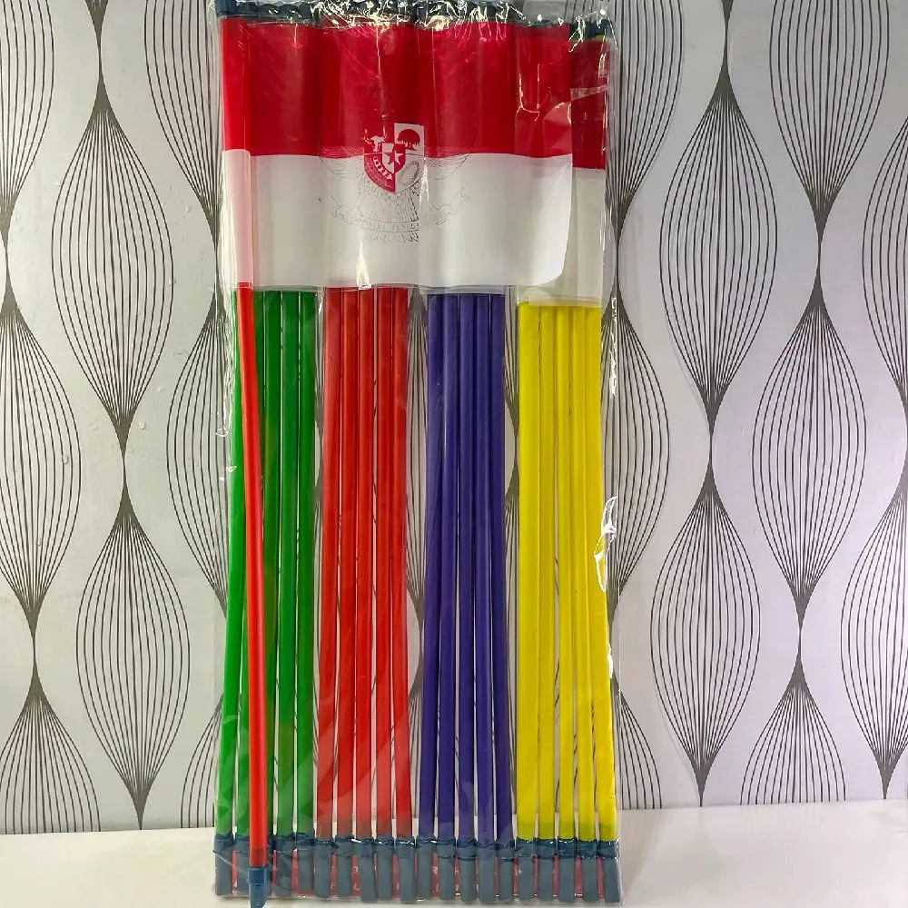 Bendera Merah Putih Plastik Dengan Tongkat Tangkai Gagang Pluit Isi 20pcs Warna Cerah dan Variasi