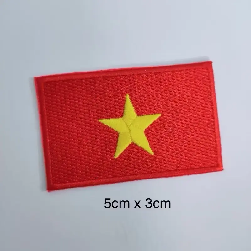 Lá cờ đỏ sao vàng thêu vải ủi nhiệt Việt Nam Sticker