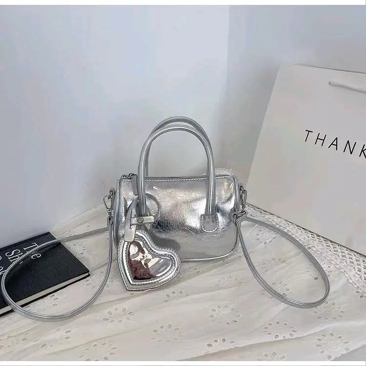 Tas Selempang Wanita Cantik ZCJ4571 Silver PU Leather Ukuran 19x13x6cm