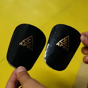 Deker Kecil Apha Shin Guard / Pelindung Outdoor Deker Sepakbola Deker Futsal Deker Bola Deker kaki