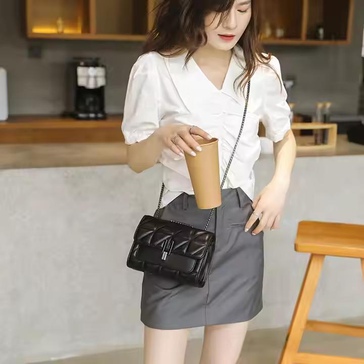 Tas Selempang Bahu Yolana Rantai Ulir Terbaru Viral Shoulderbag Slingbag Wanita 3