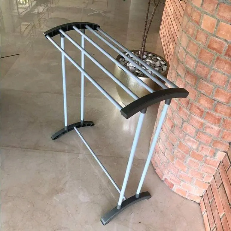 Jemuran handuk vinoda atau rak handuk  satu kaki Besi 2