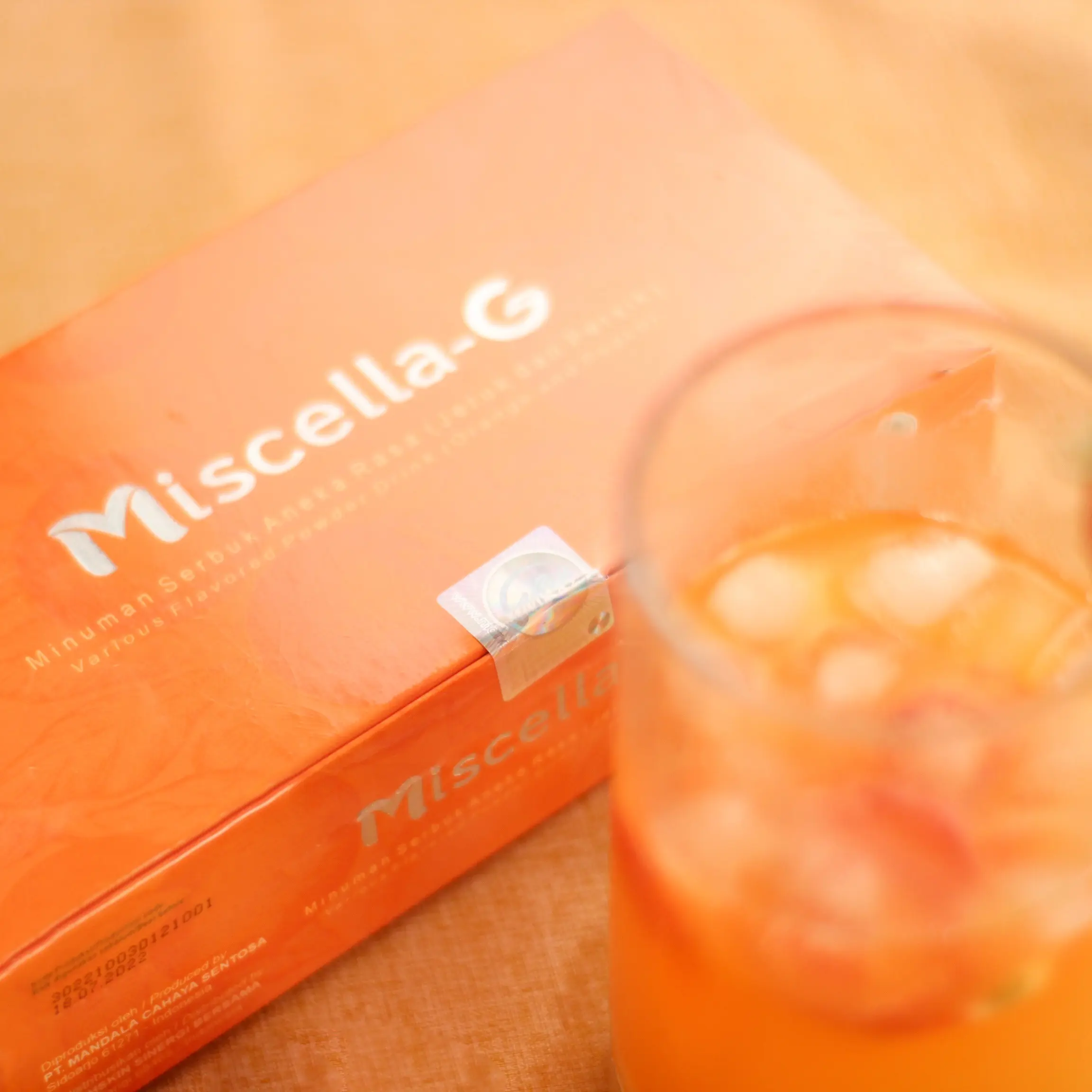 1 Miscella-G + 1 Miscella-V