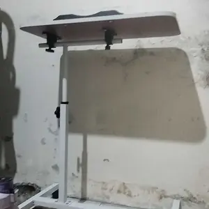 [Catatan:Hadiah gratis adalah layanan purna jual. Hadiah gratis kirim 24 jam, rusak ganti baru!]FU Meja Laptop Lipat Meja laptop/belajar lipat portabel berroda dapat disesuaikan