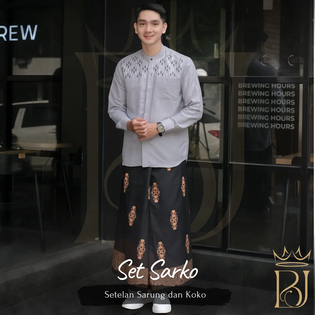 KOKO ABU SARUNG HITAM