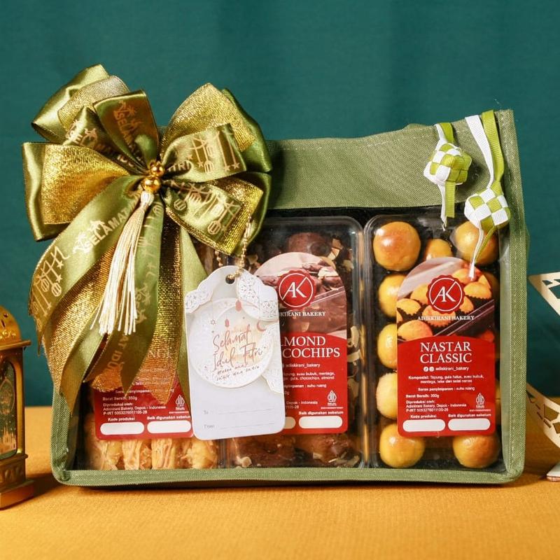 HAMPERS TAS EKSLUSIF KUE KERING ISI 3 TOPLES 350G NASTAR CLASSIC, ALMOND CHOCOCHIP & KASTENGEL BONUS HAND TAG KARTU UCAPAN 1